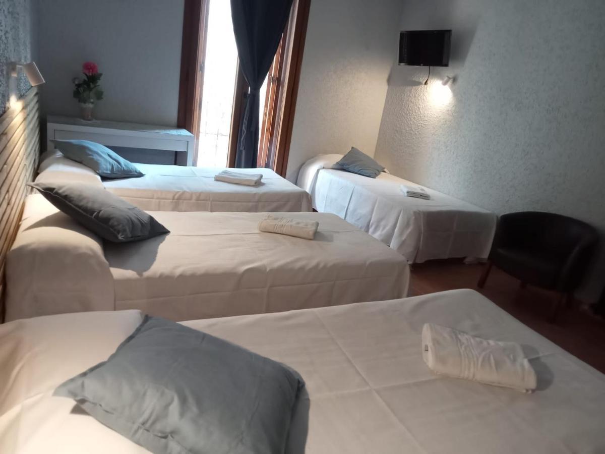 Hotel Acebo Plaza Mayor Jaca Exterior foto